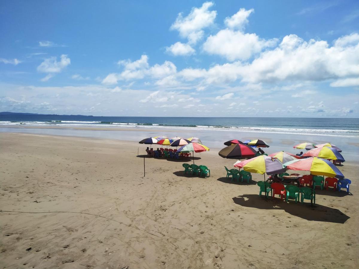 Guest house Dream House & Restaurant Ngwesaung
